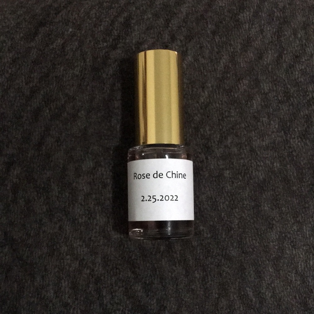 It is the original Tom Ford Rose de Chine in a glass bottle